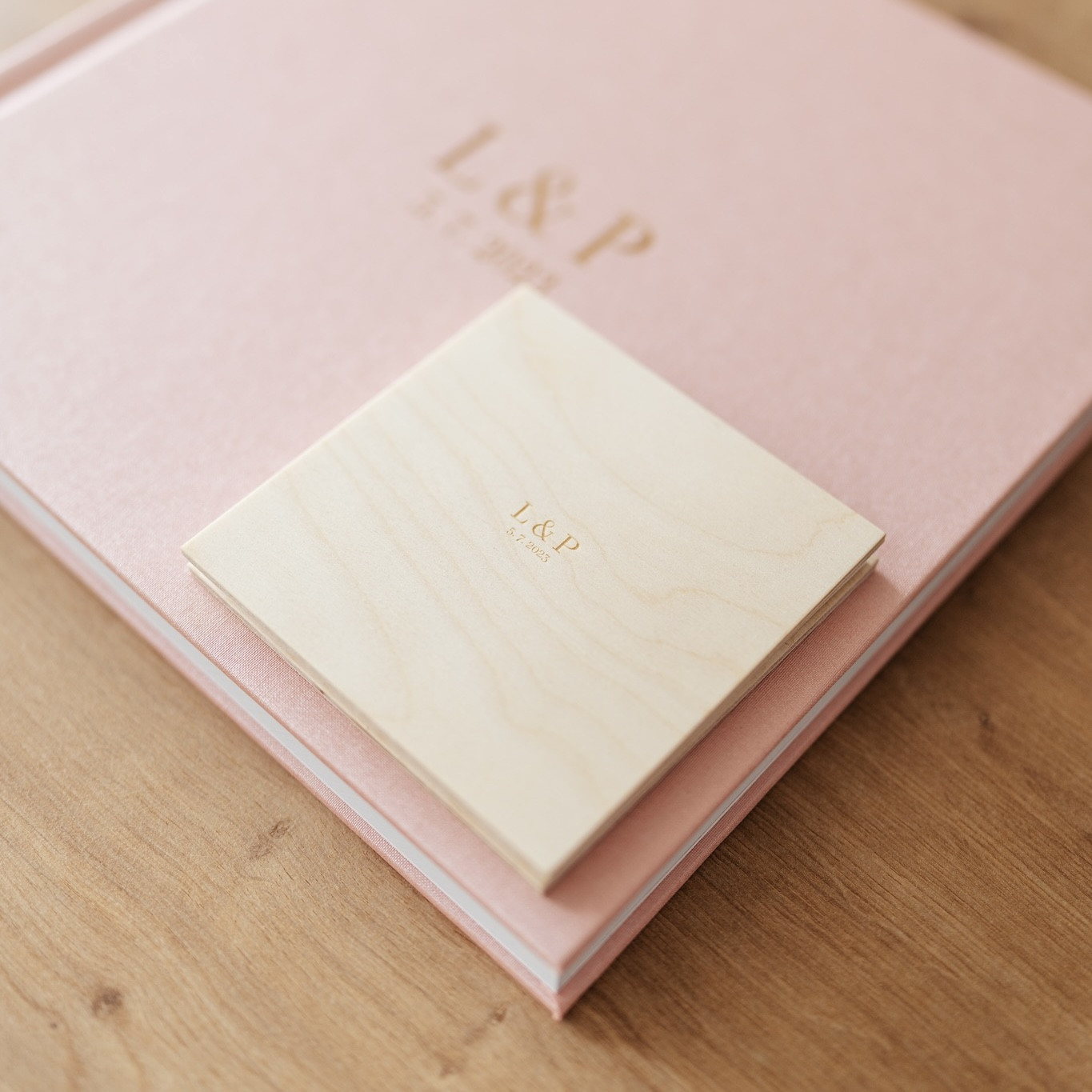 Co s fotkami po svatbě? Nenechte je ležet v počítači!