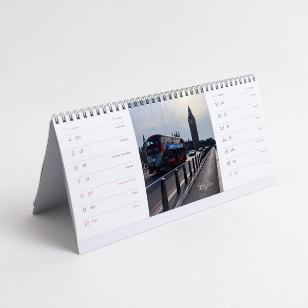 Stolní čtrnáctidenní fotokalendář 2026